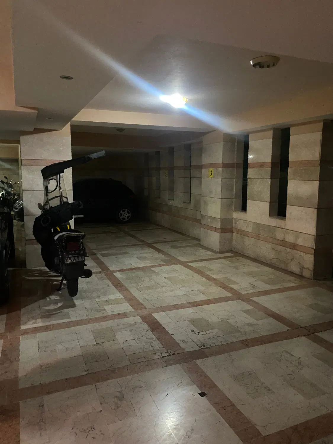 پارکینگ غیر مزاحم
