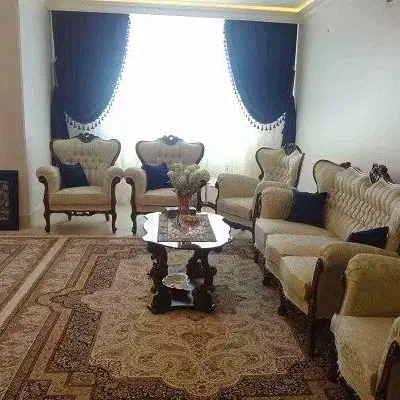 دنبال همخانه برای خانه خودم (توضیحات بخونید)