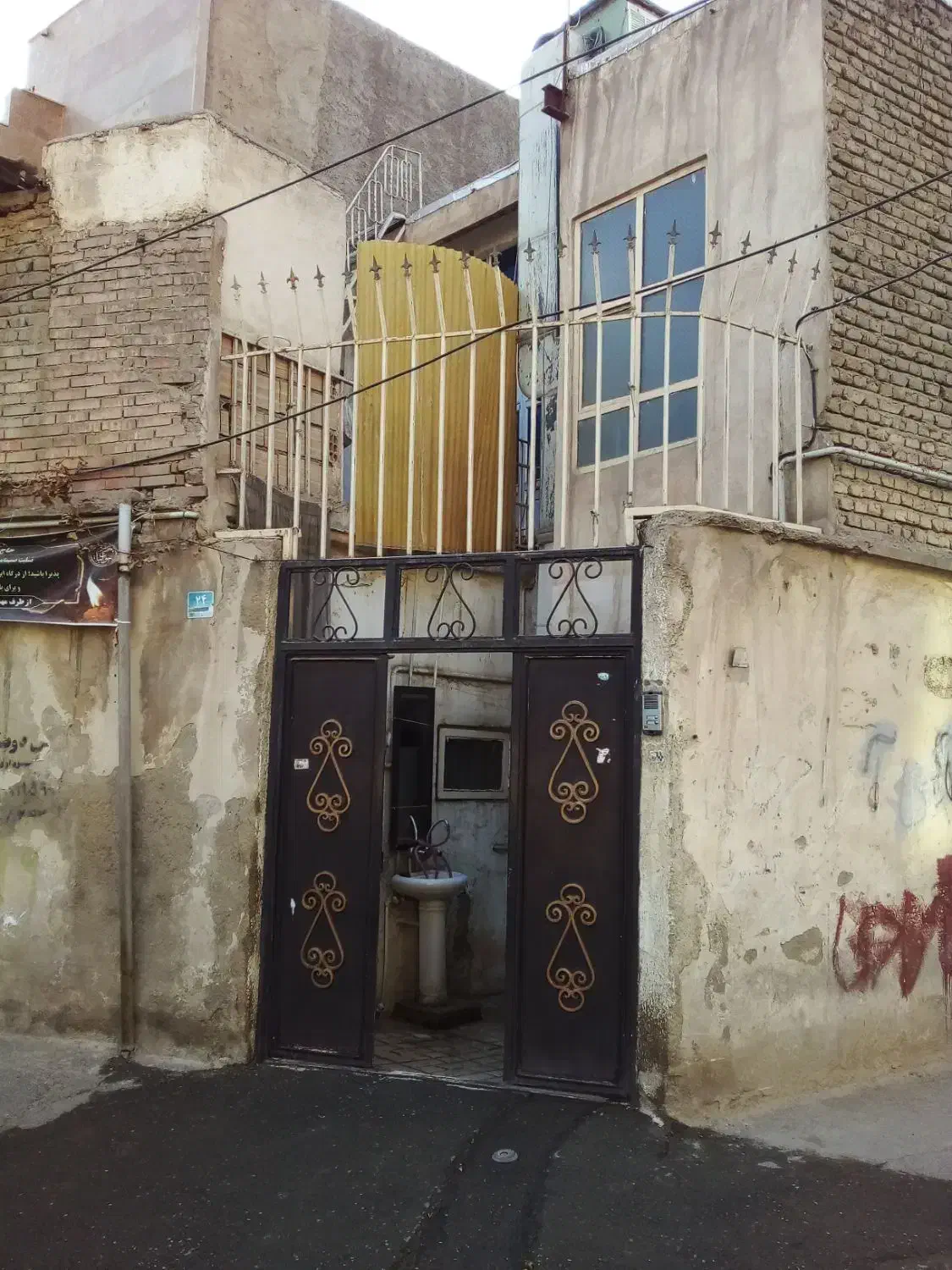 خانه ویلایی ۲ طبقه یافت آباد فروش معاوضه خودرو