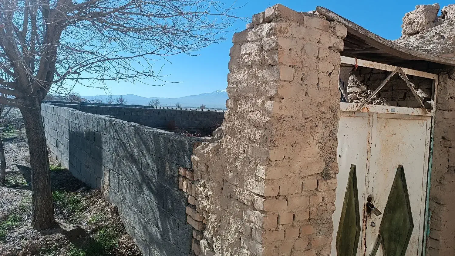 زمین مسکونی