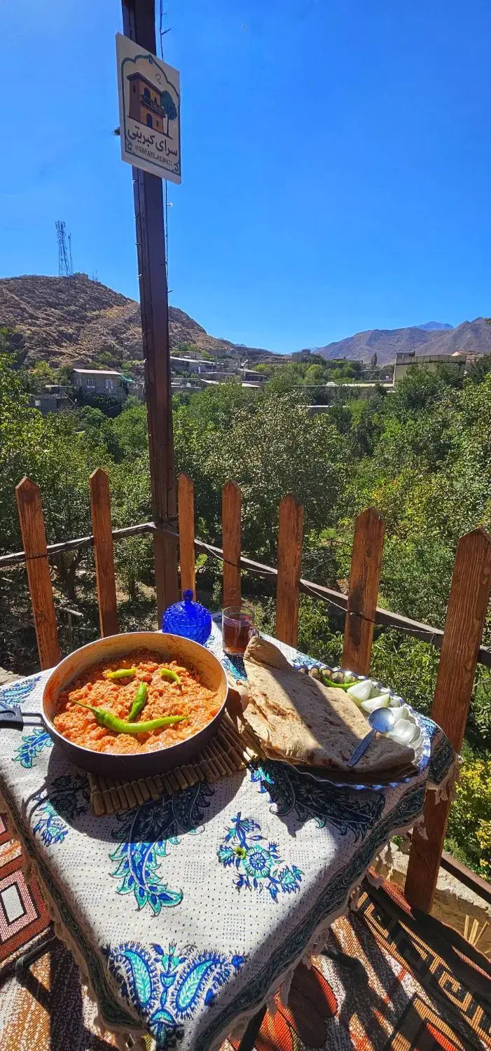 بومگردی با سوئیت های دربست و مجهز