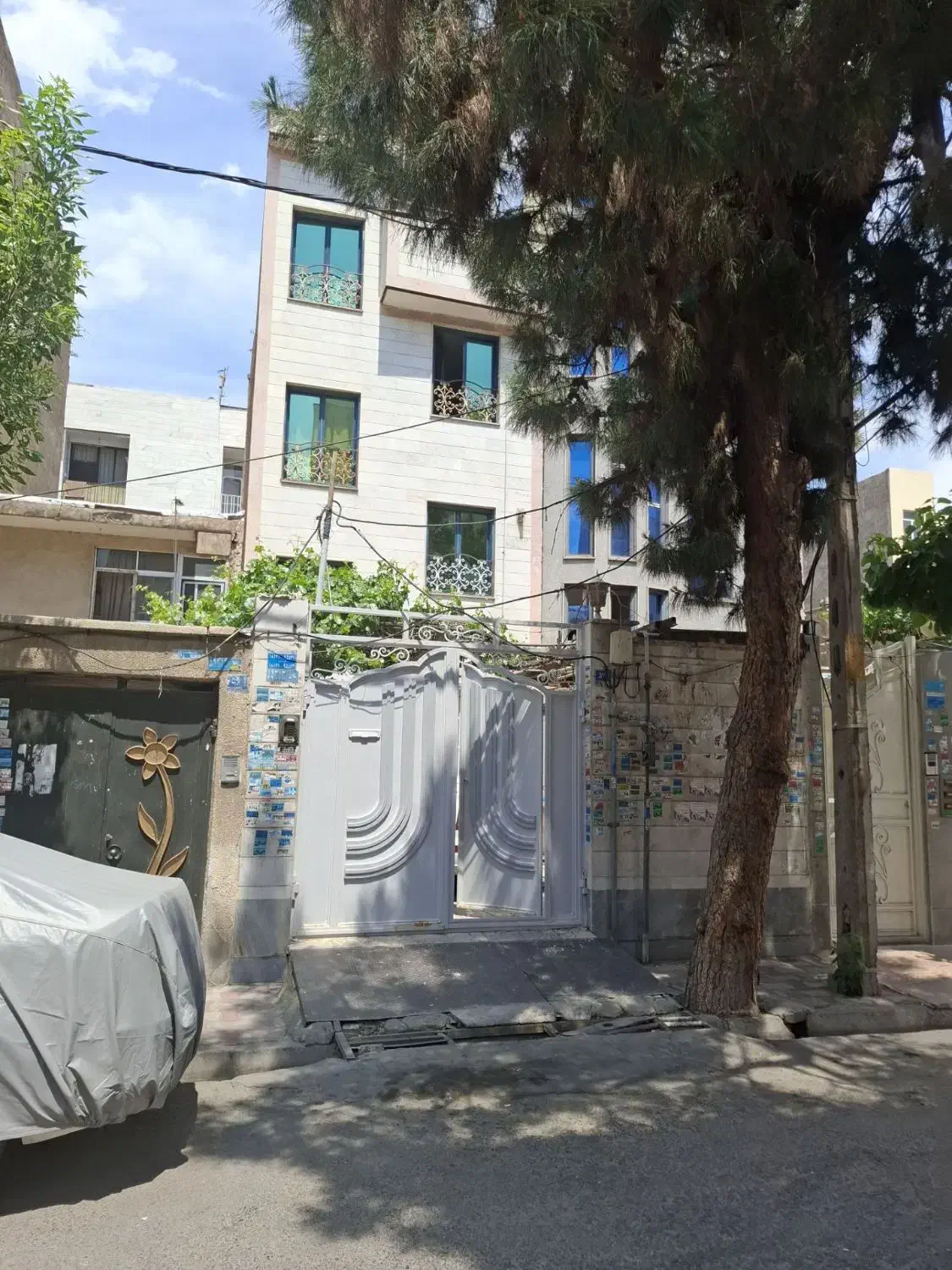 فروش آپارتمان 3 طبقه