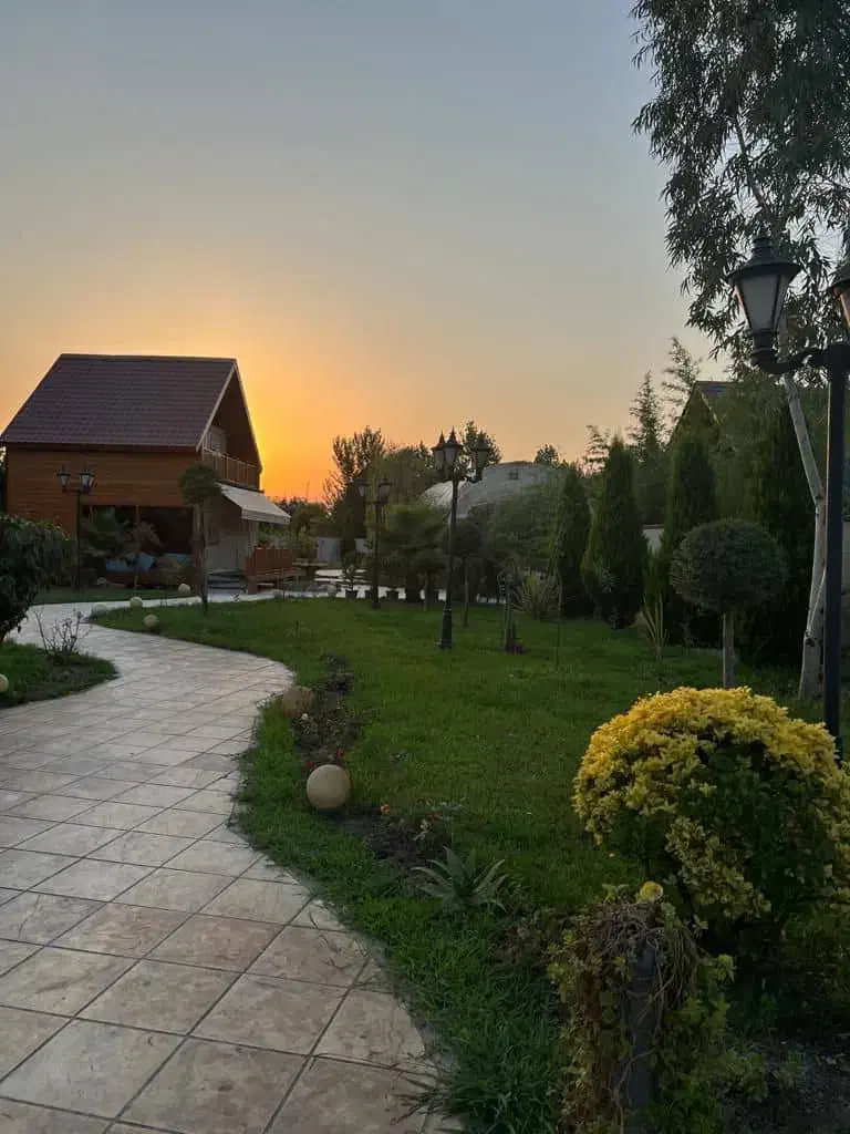 واحد ۱۱۴ متری گلباغ نماز استاد معین