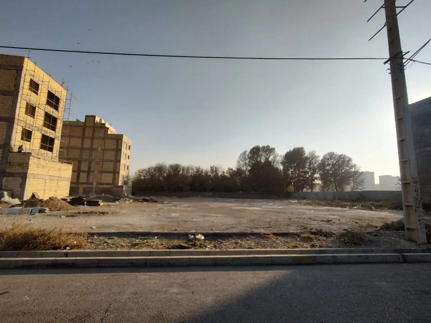 مشارکت در ساخت دپارتمان آوا