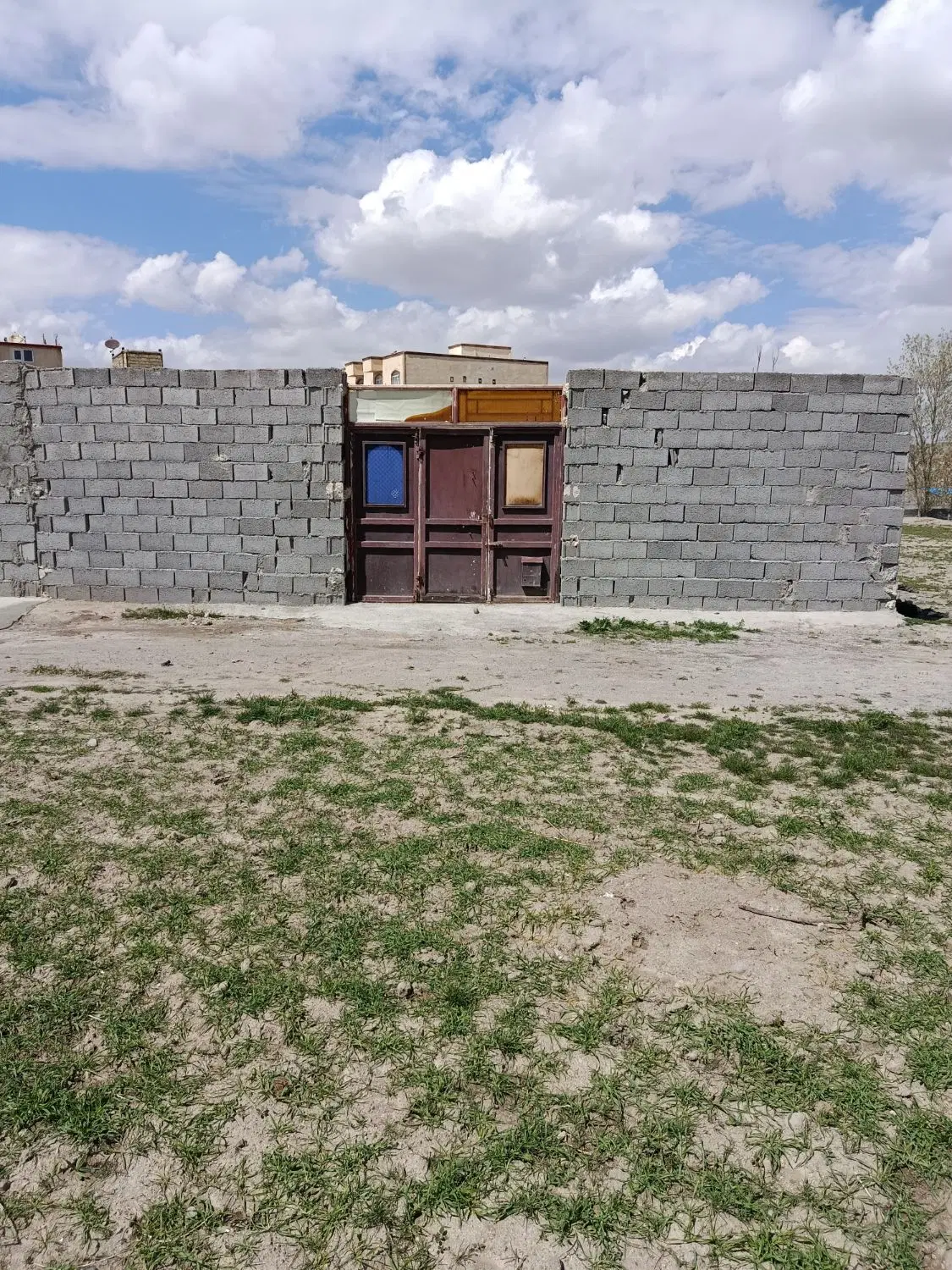 فروش یک قطعه زمین مسکونی