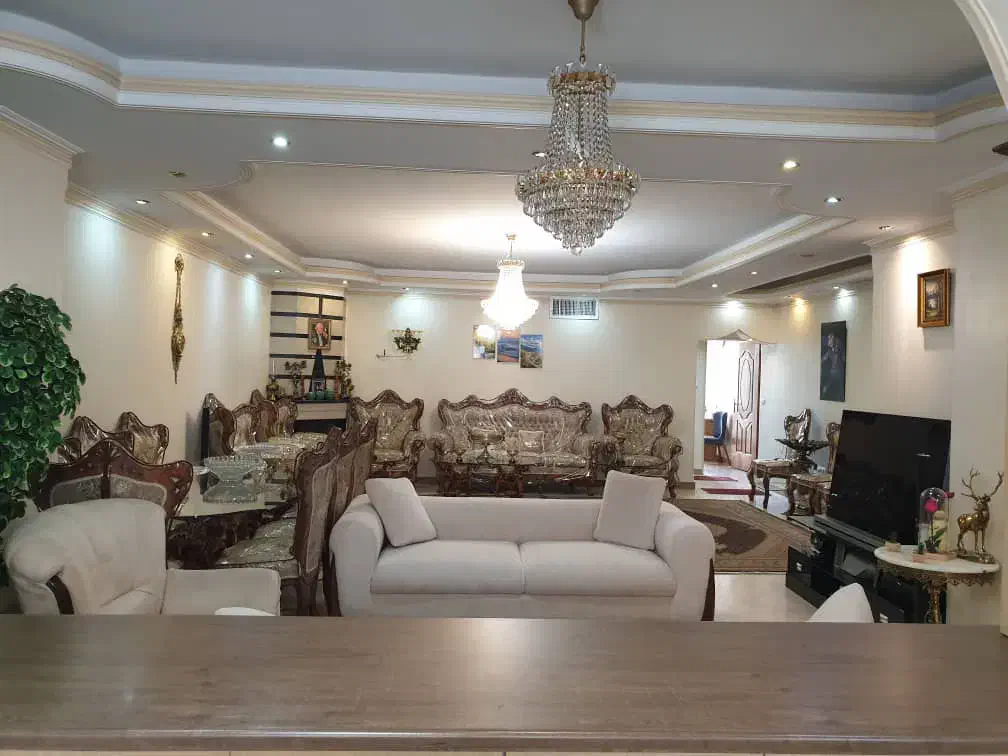 ۹۵ متر دوخواب طبقه دوم ایرانزمین شمالی