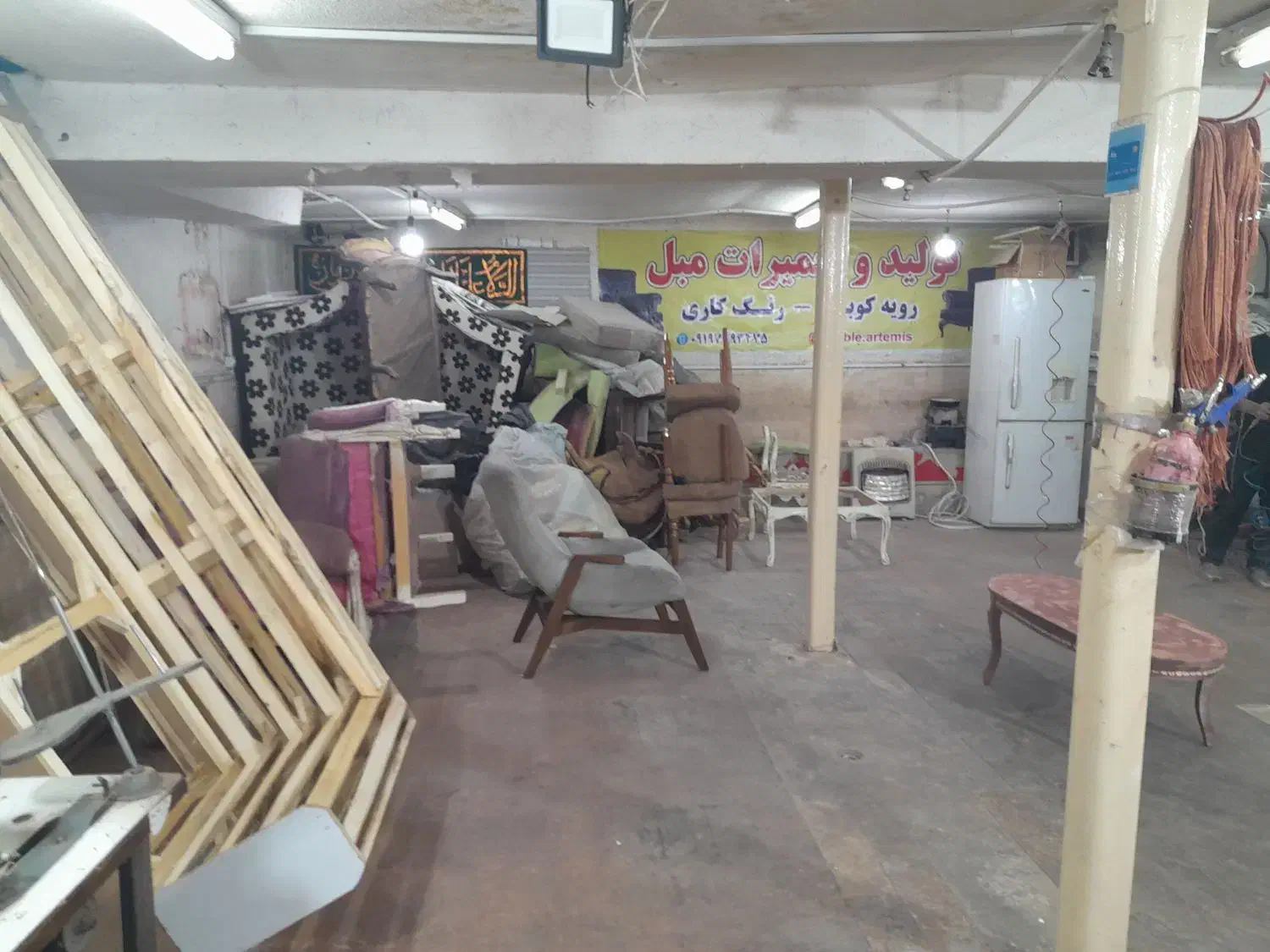 ۸۰ متر  زیر زمین تجاری