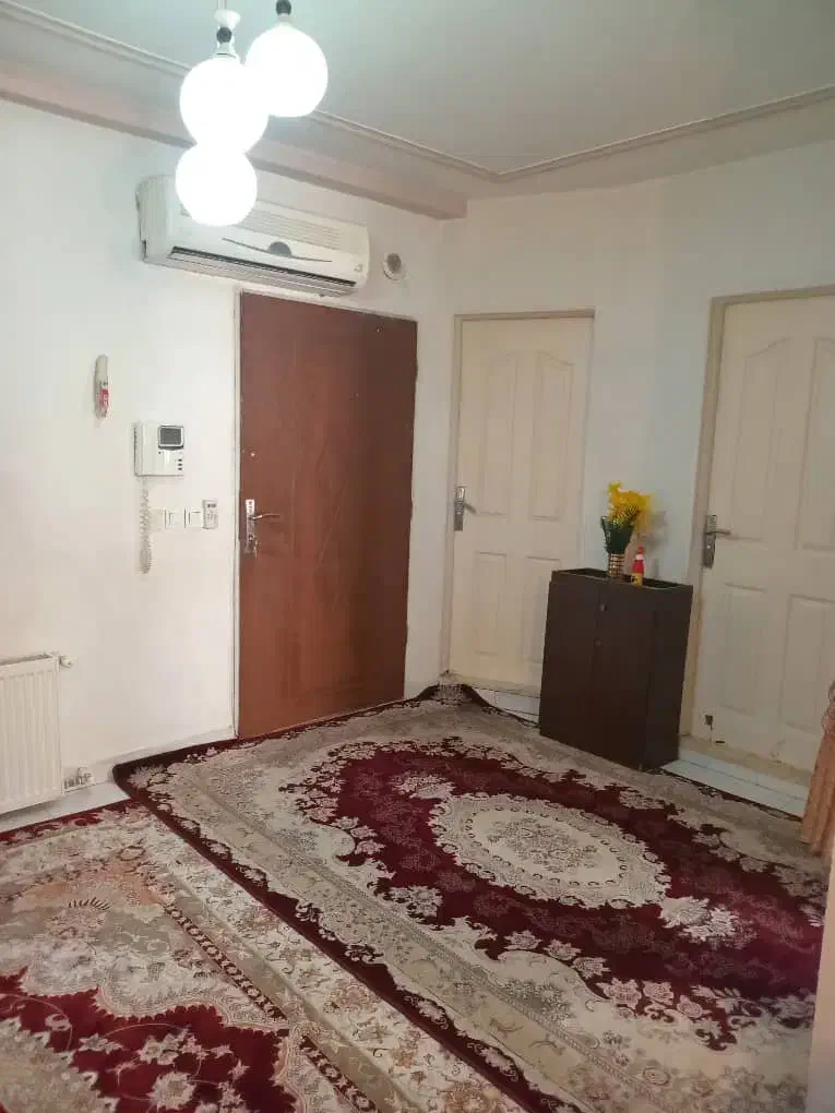 45 متر با آسانسور _تک واحد_ پکیج،کولر گازی_ تخلیه