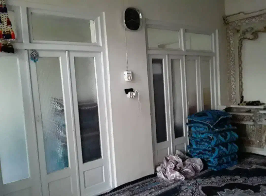 خانه ویلایی کلنگی قابل سکونت ۲۷۱متری