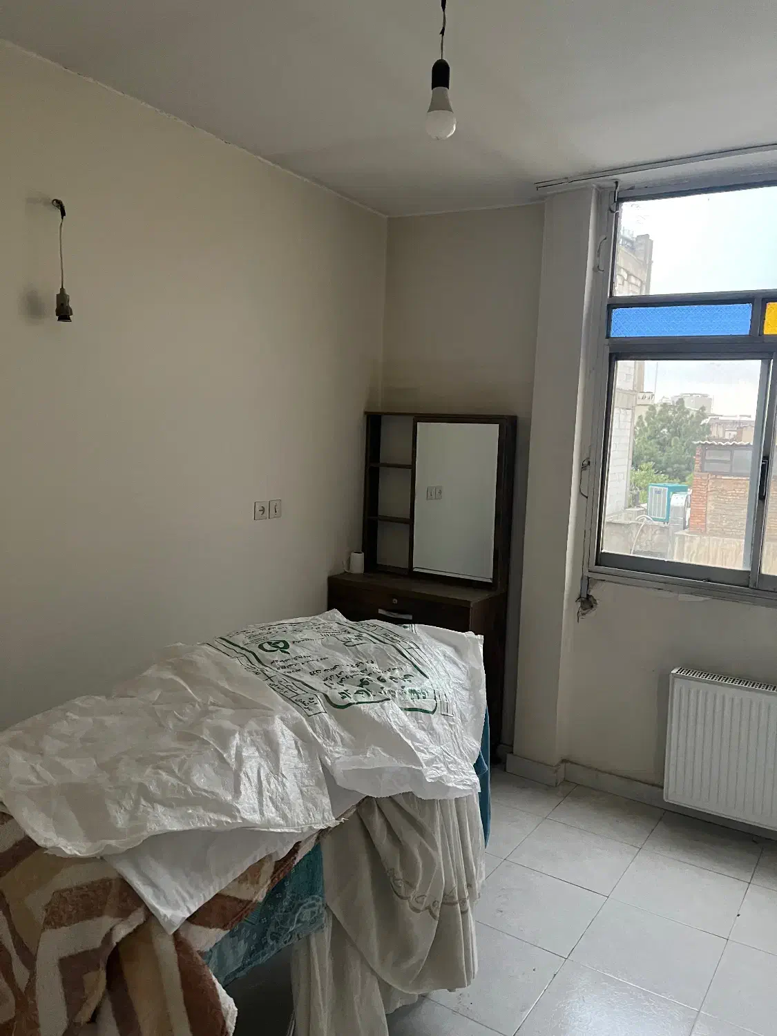 اجاره مسکونی در فردوشی خیابان شهرود