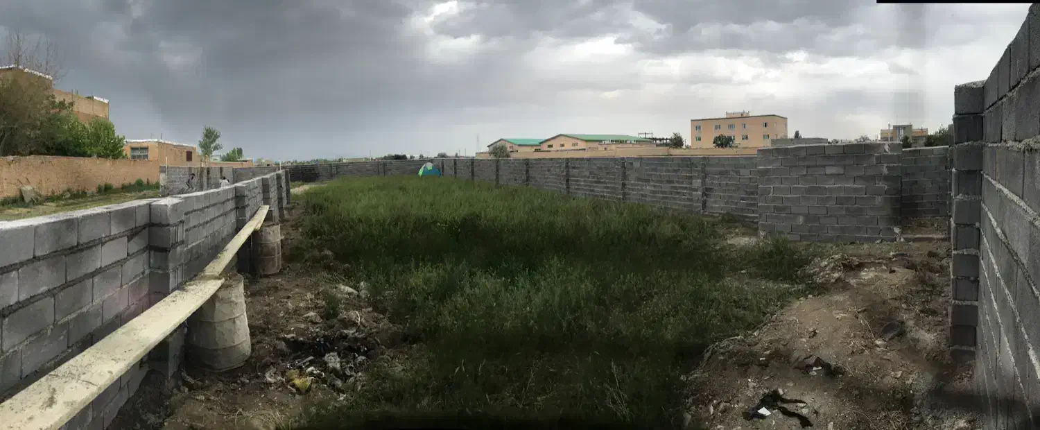زمین چهاردیواری مناسب برای انبار و خانه باغ