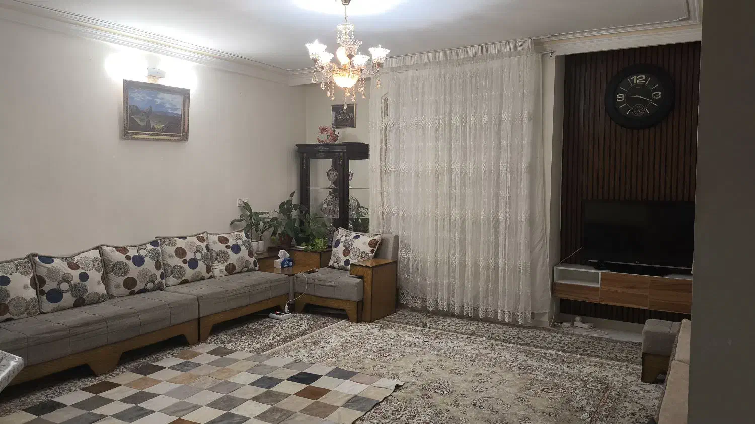 فروش واحد ۷۱ متری خیابان دانشگاه