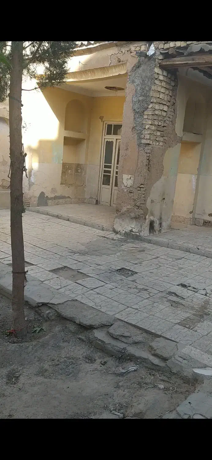 560متر کلنگی قدیمی رهنان