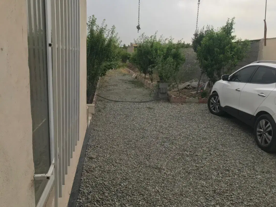 باغ ۹۰۰ متری