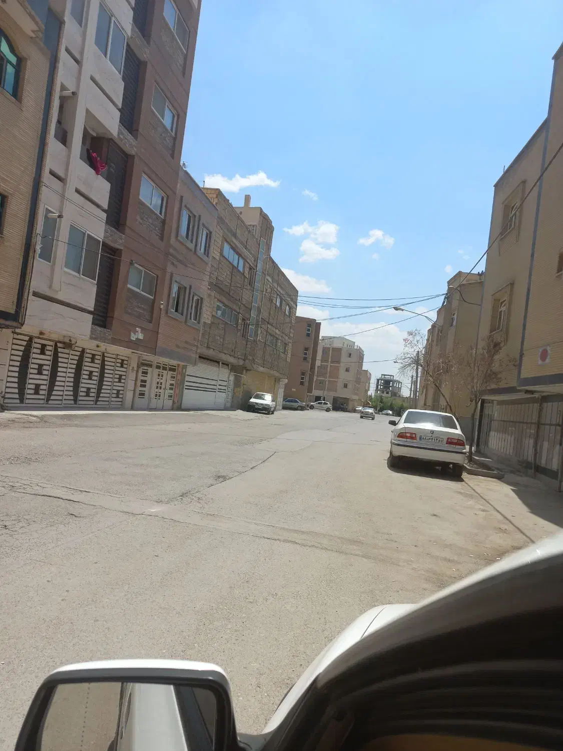 فروش مغازه ۲۵ متری خ برازنده بر کوچه