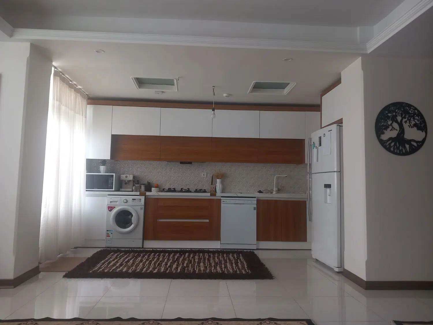 آپارتمان ۱۲۱ متری
