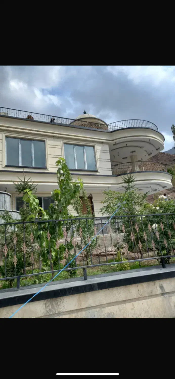 فروش ویلا املاک پیشگامان خانم میرزایی