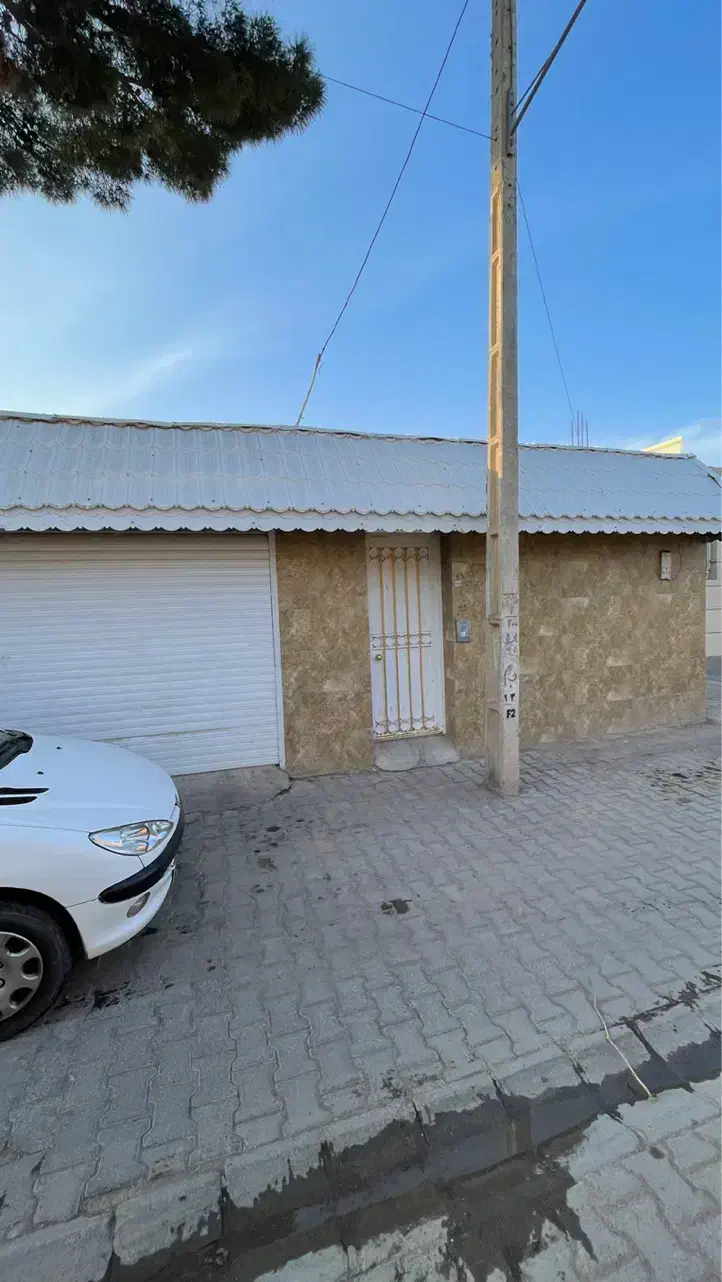 ویلایی دو طبقه ۲۰۰ متری  سند دار ابومسلم ۸