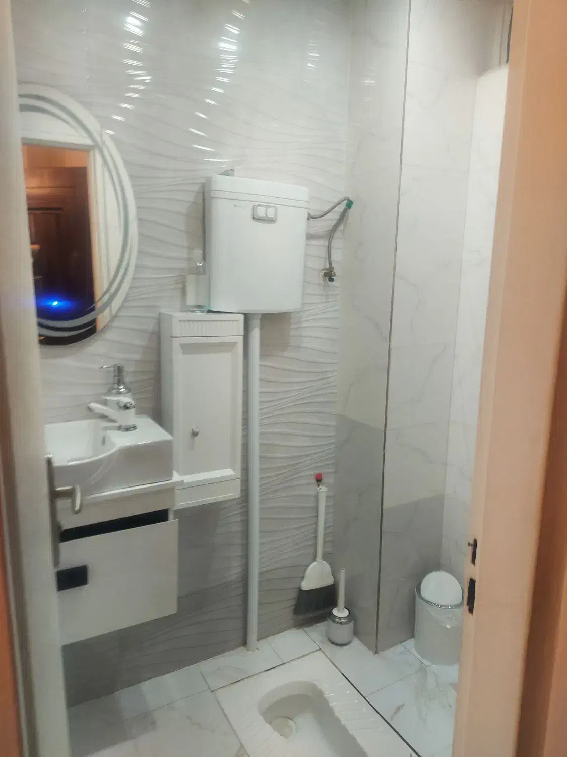 سنددار خ قلم غربی ها
