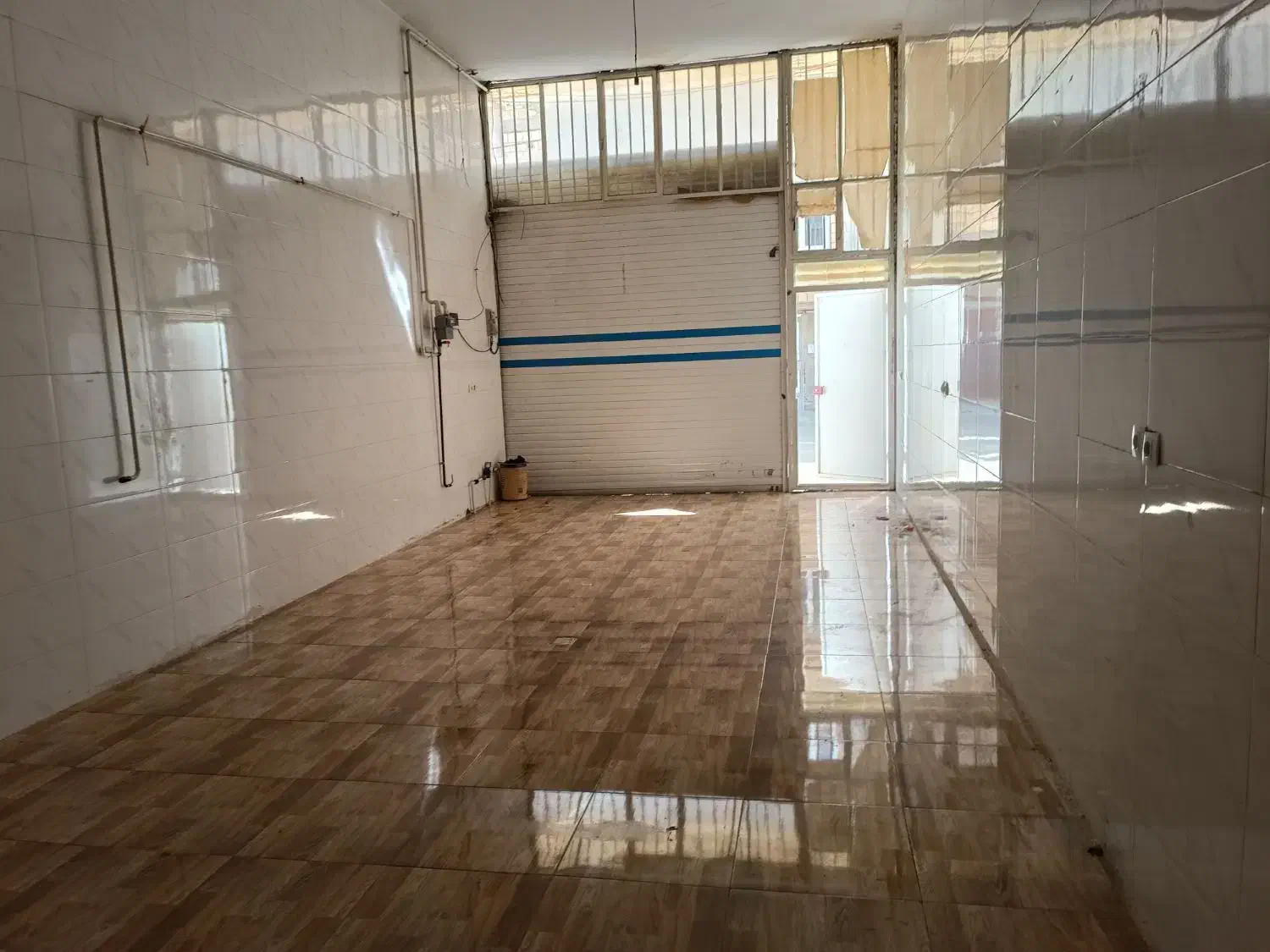 فروش مغازه تجاری 130 متر