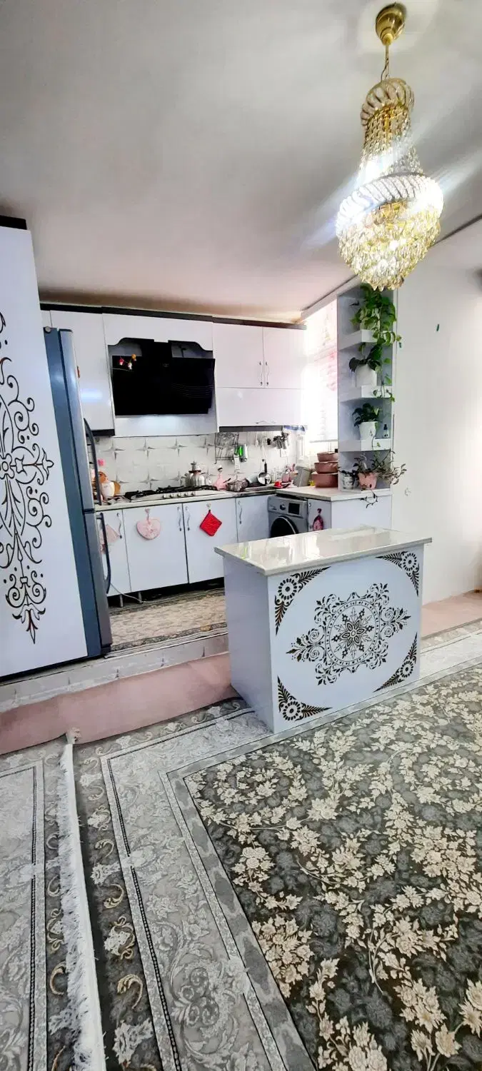 فروش فوری خانه حیاط دار بهترین محله باقرآباد