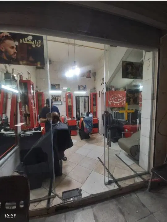مغازه جنب میدان امام حسین