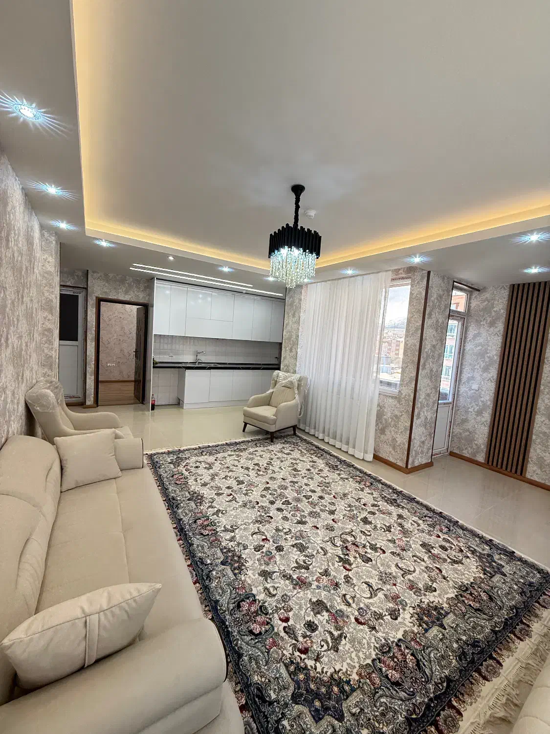 اجاره رهن کامل واحد ۷۲ متری فول مبله