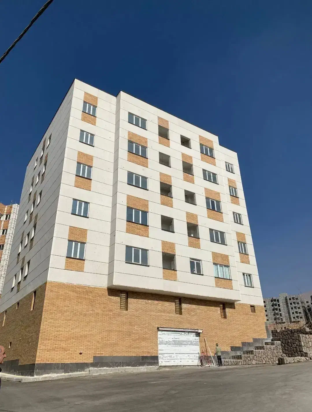 فقط با ۴۰۰ میلیون آپارتمان بخرید (قسطی)