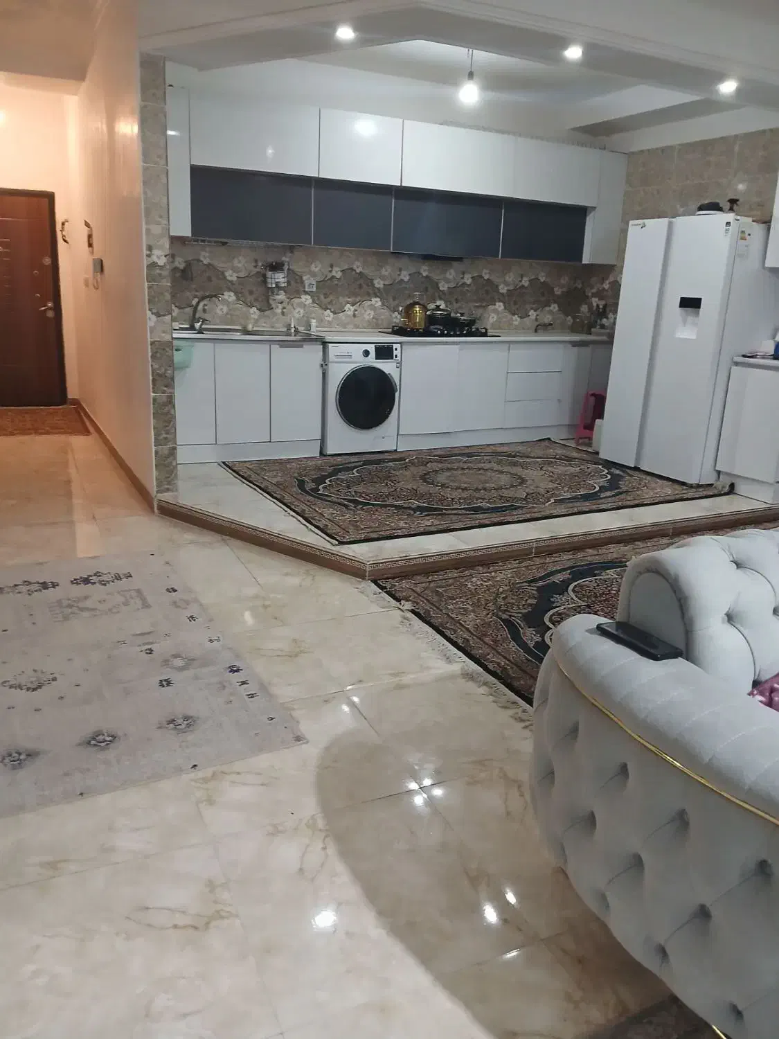 واحد ۱۱۳ متری سندار  محله مهندسین