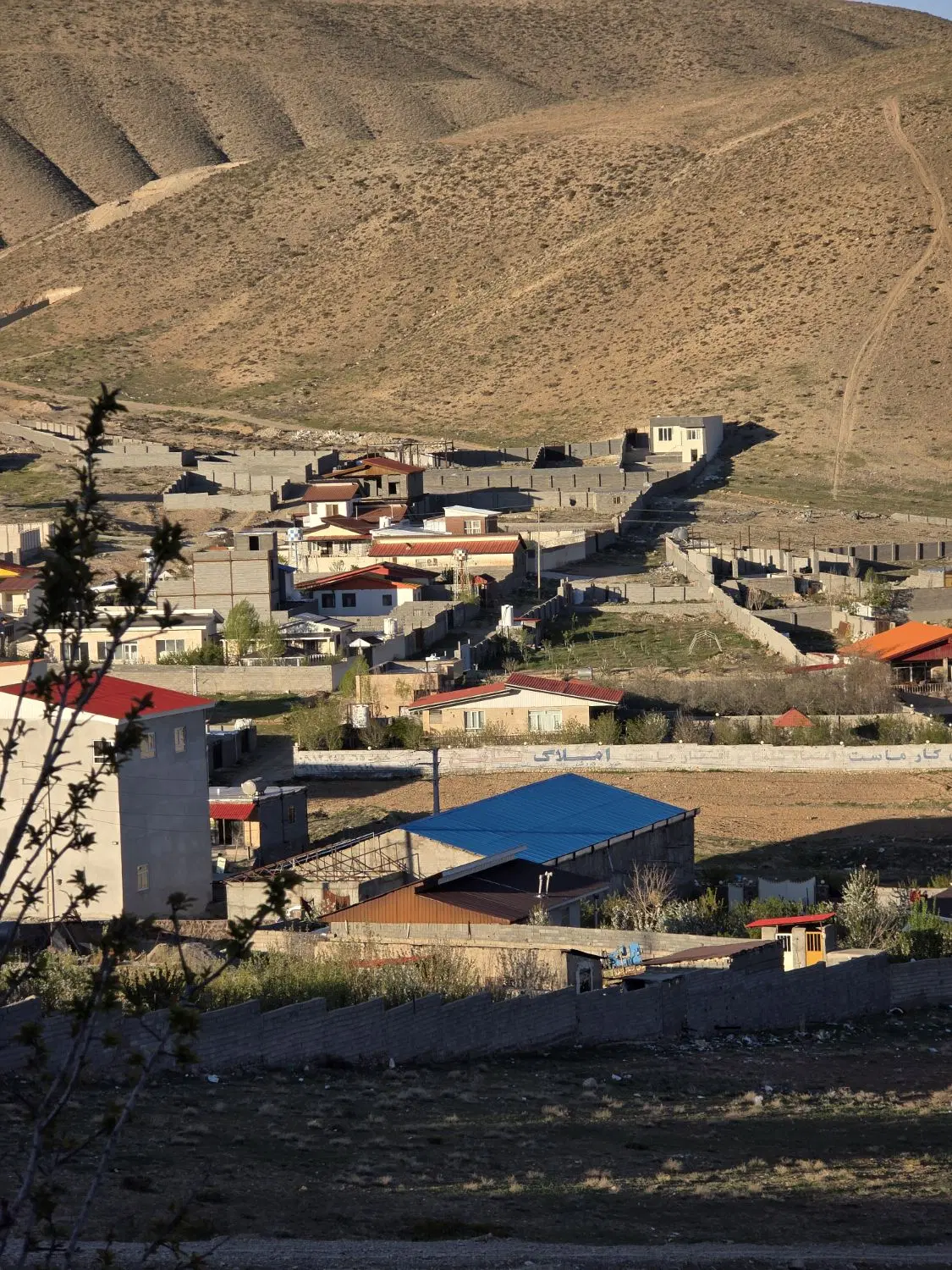 ۲۰۰ متر زمین ویلای دماوند با قابلیت ساخت ویلا