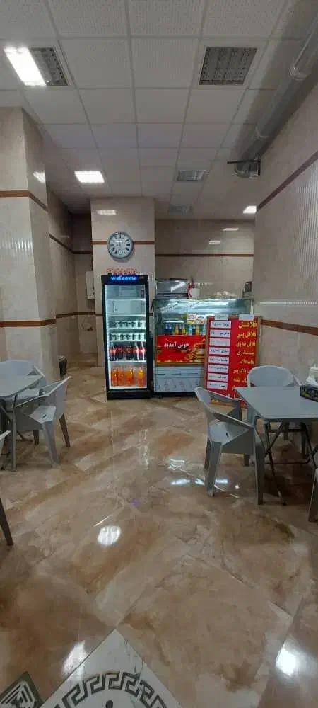 ۵۰متر مغازه تجاری. تخلیه شده