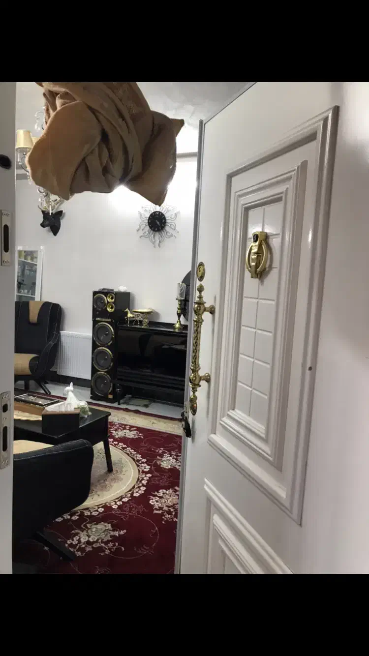 ویلایی حاشیه هفت متر اسکلت