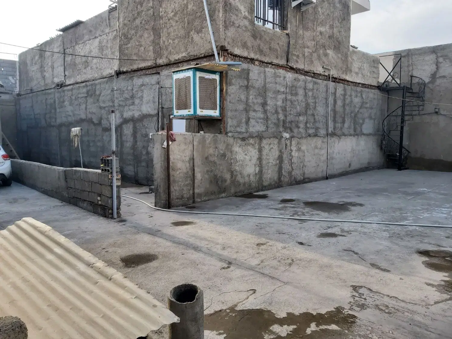 اجاره ۲۰۰ متر سالن جهت انبار