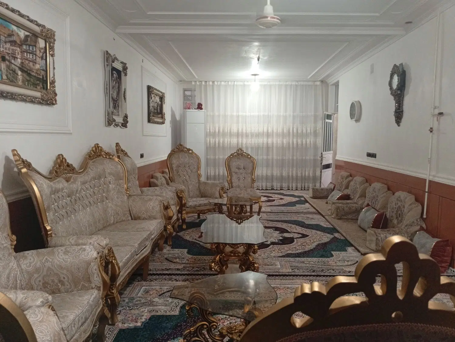 باآرامش خاطرمهمان ماباش(در پاریس کوچولو)