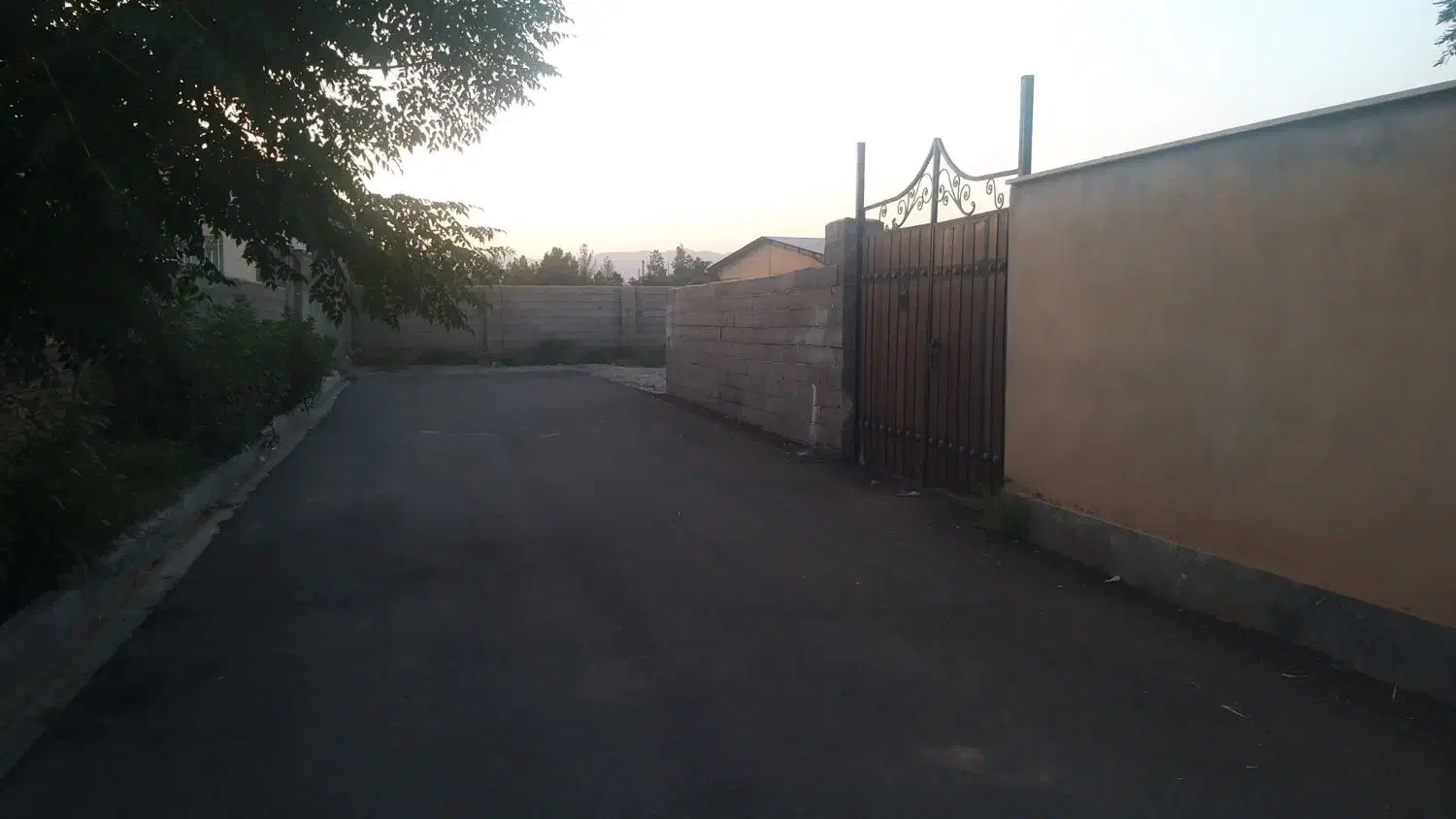 زمین مسکونی سنددار روستای هشت آباد