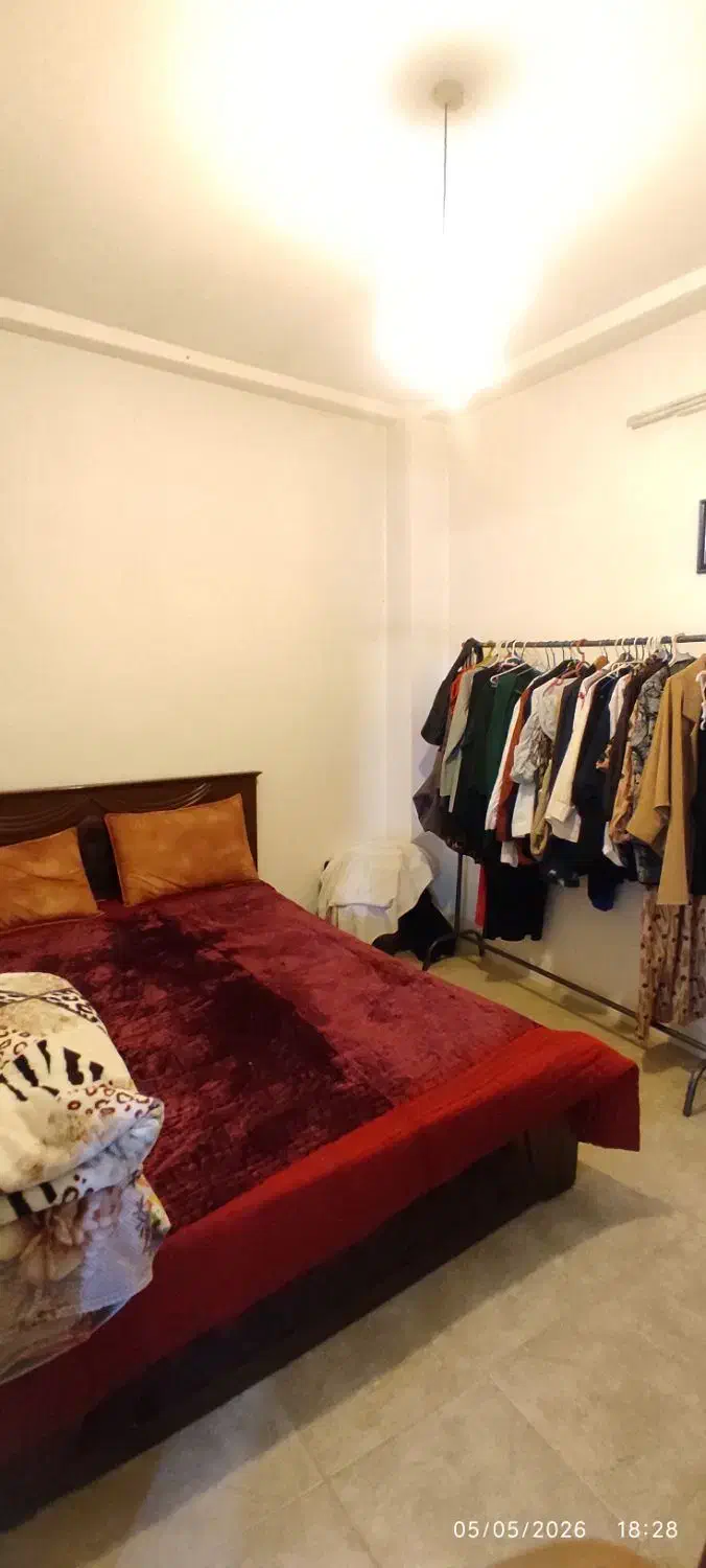 یک دستگاه آپارتمان اجاره ای خ نواب