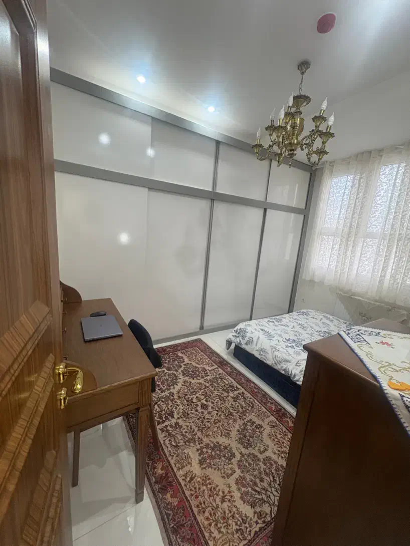 اپارتمان ۱۱۰ متری