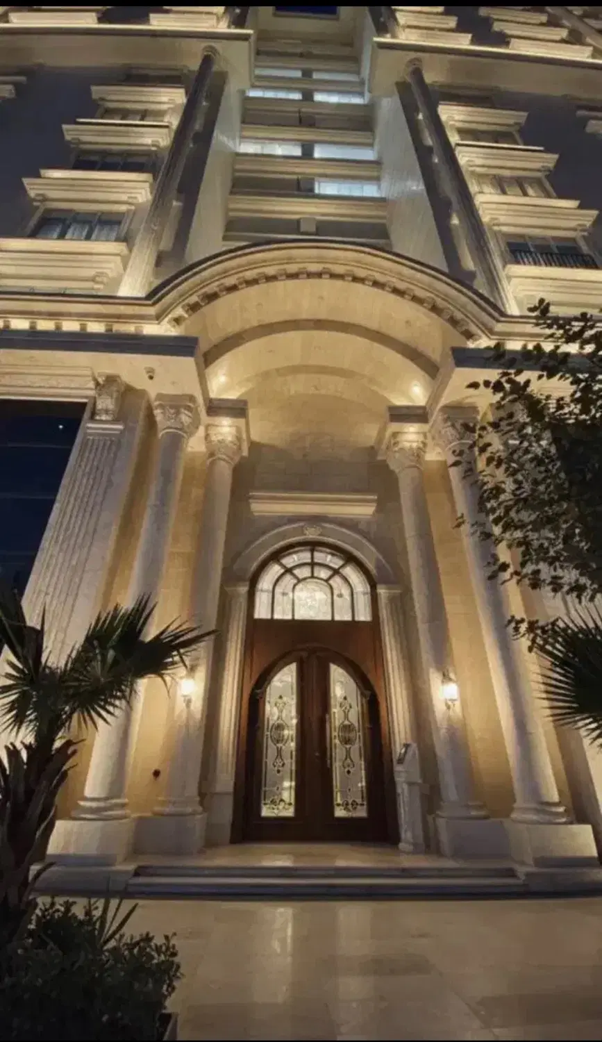 برج باغ مجلل رولکس