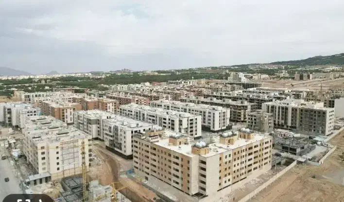 واگذاری  امتیاز آپارتمان گل نرگس روبه روی کوه صفه