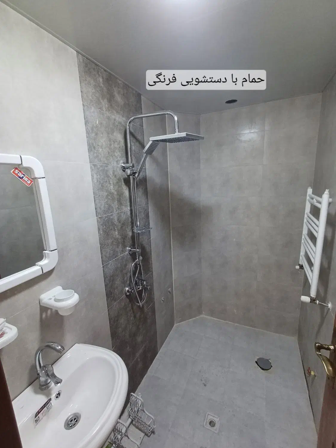 ۱۹۰ متر ویلایی دوطبقه ، دونبش بر خیابان