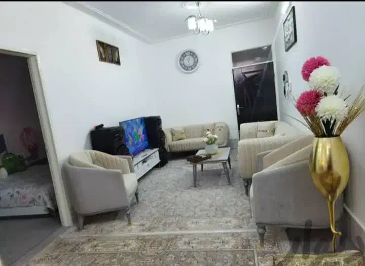 فروش واحد سه سال ساخت