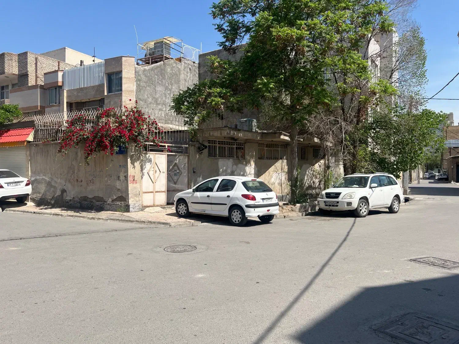 یک طبقه سردونبش_نزدیک حرم