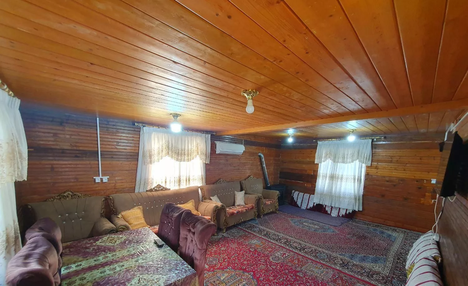 اجاره کلبه جنگلی توسکا۱ امشب ۱۳۰۰