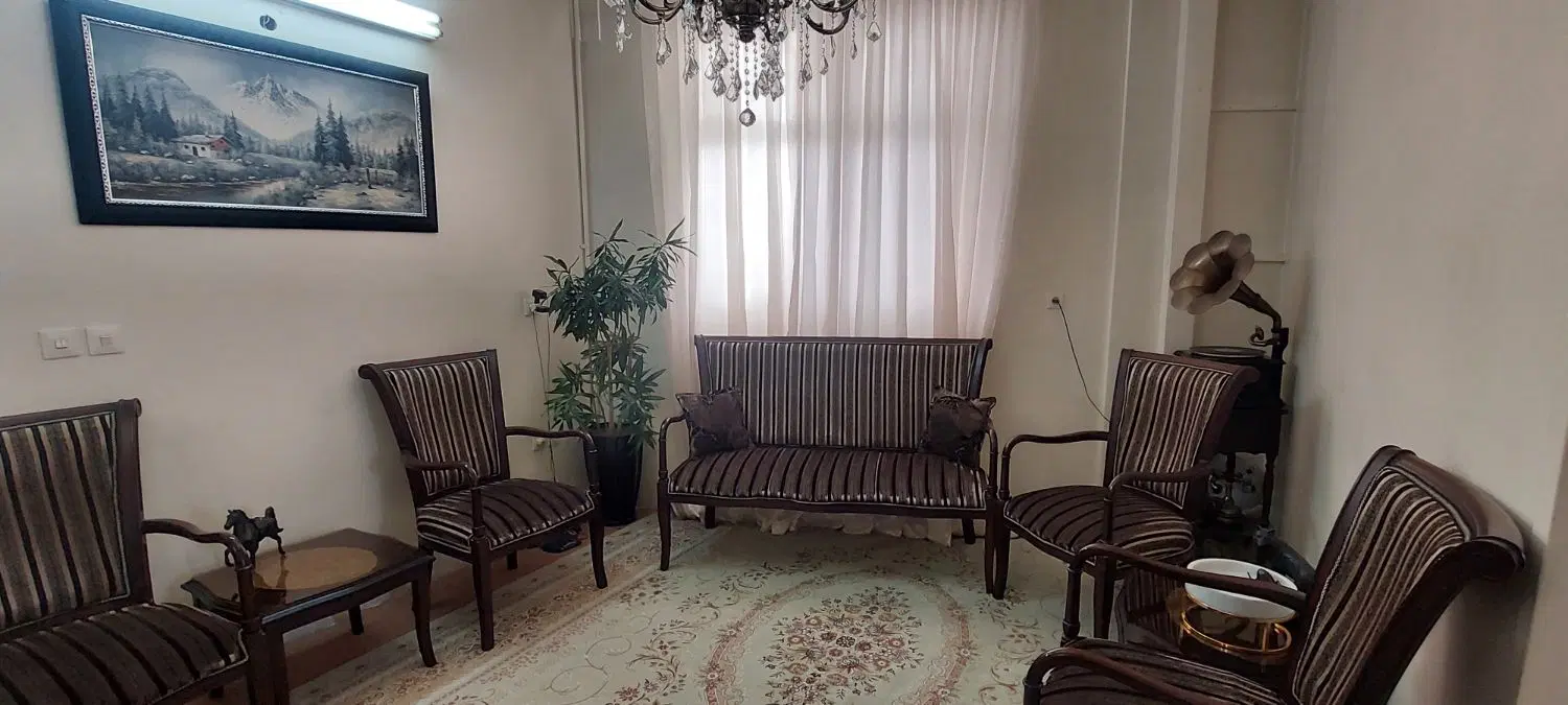 آپارتمان ۵۷ متری تک واحدی