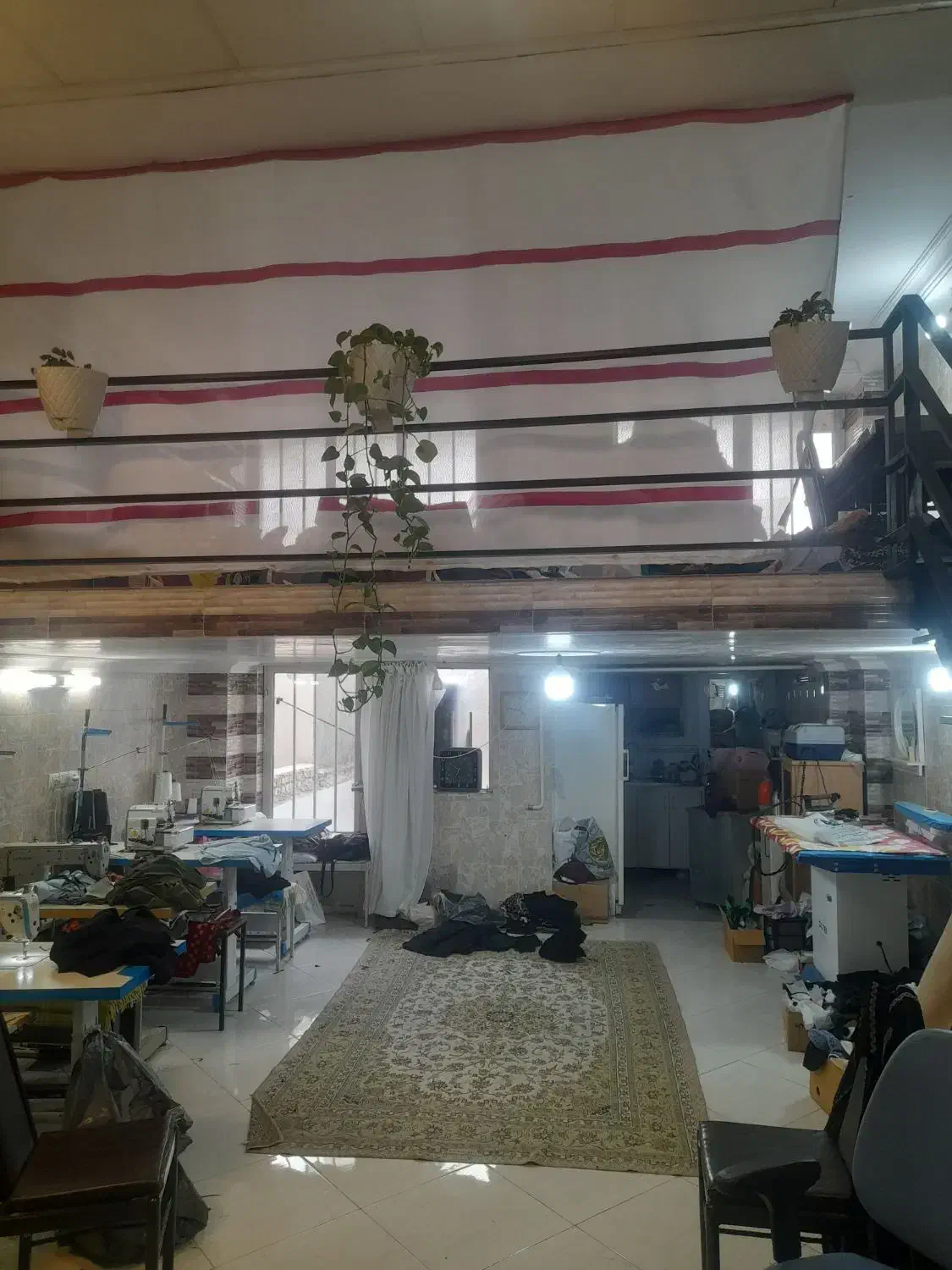 مغازه تجاری