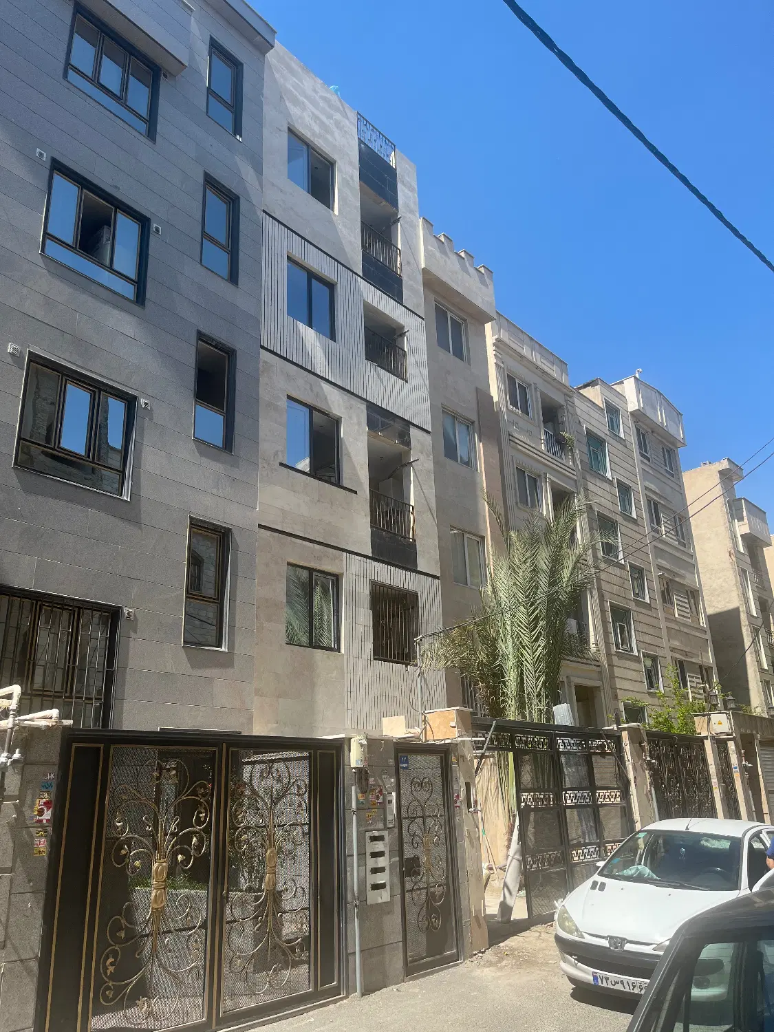 واحد لوکس  ۵۰ متری با متریال مرغوب