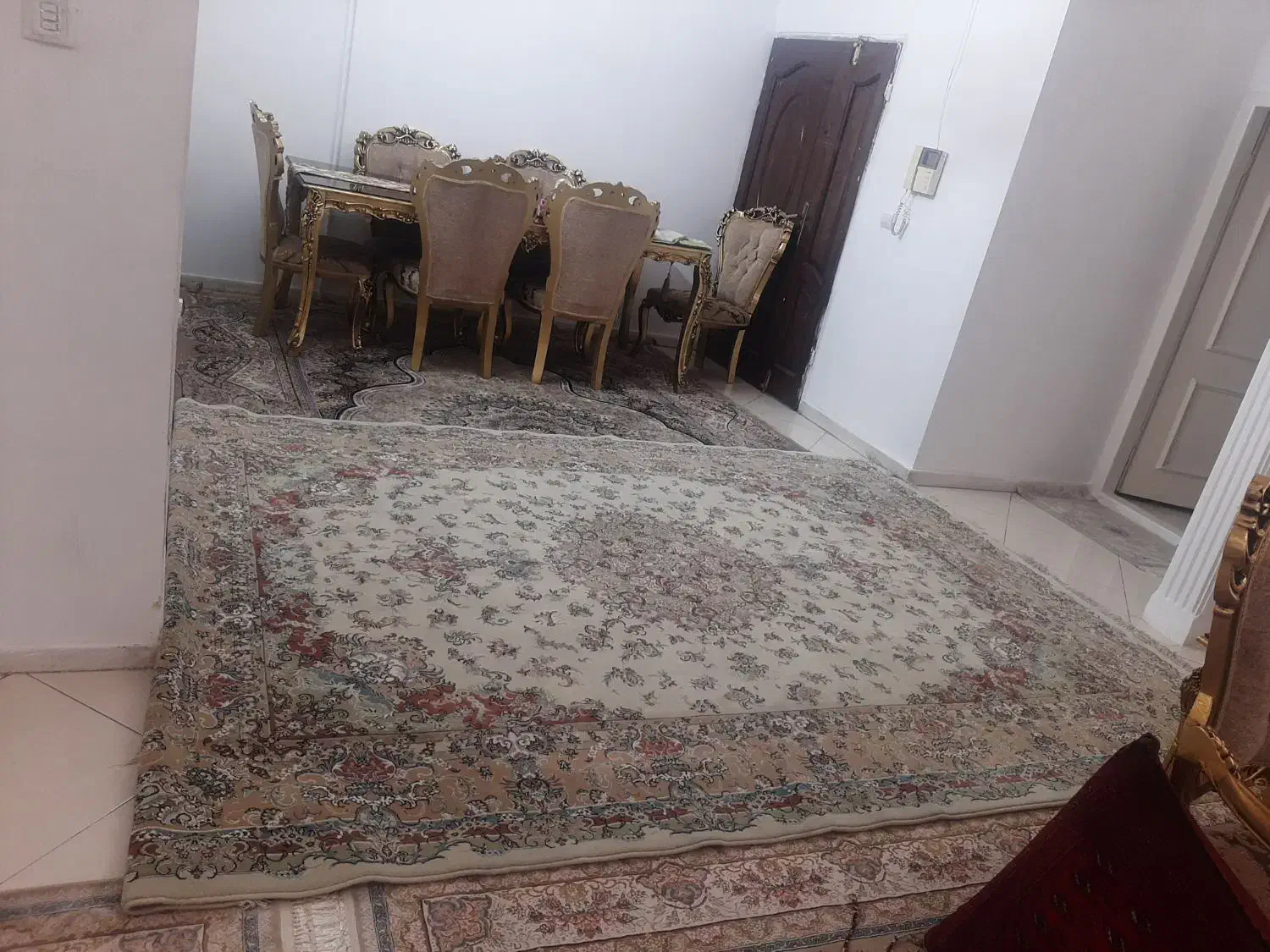خانه دربستی  داخل خیابان ۶ متری مناسب انبار تولیدی