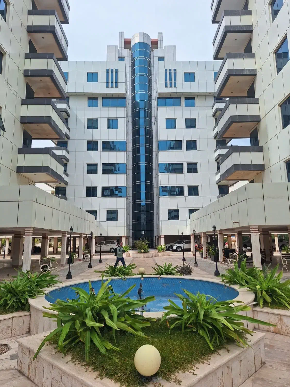 برج سارا مرکز شهر صدف ۹۶متر ۲خواب تراس بزرگ