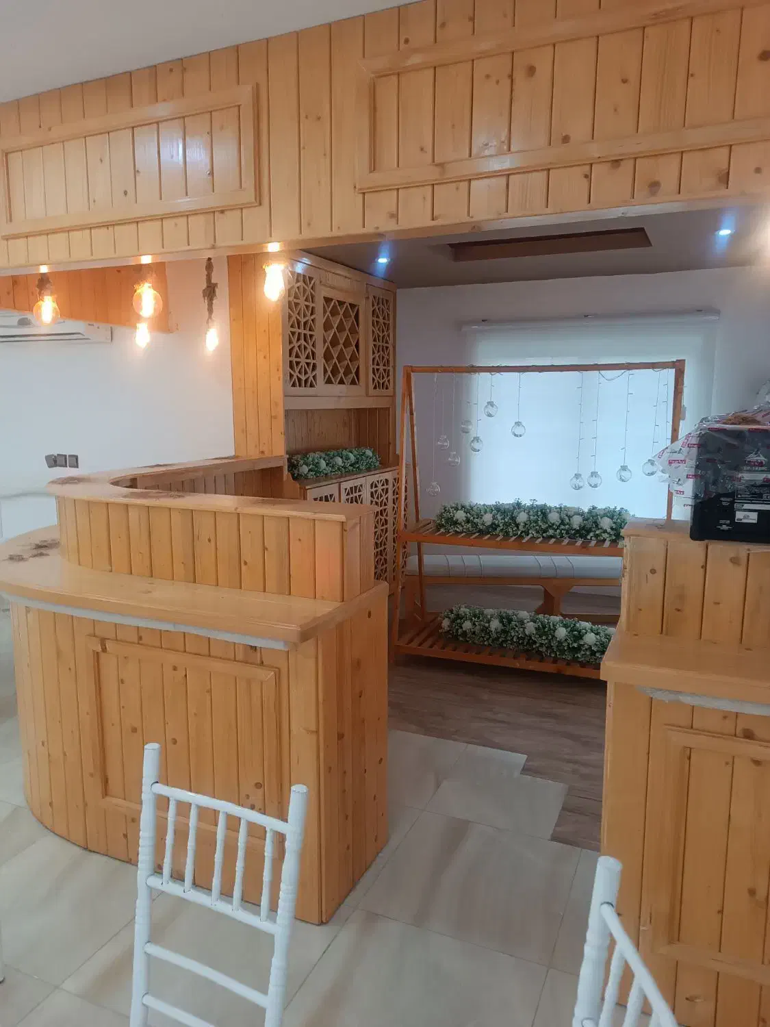 تجاری 200متری مناسب انواع مشاغل