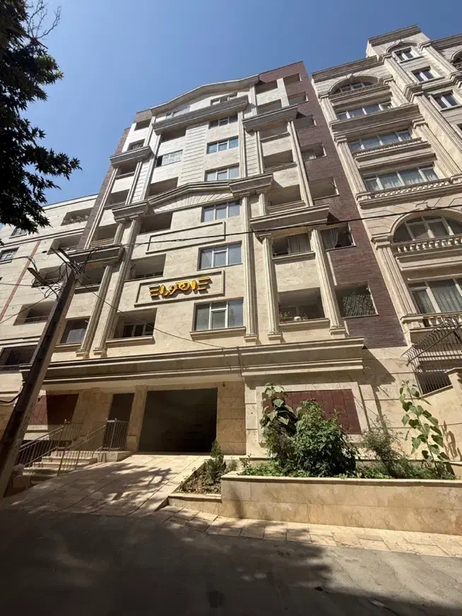 ۱۰۰ متر گرمدره  نوساز فول کامل با نورونقشه عالی